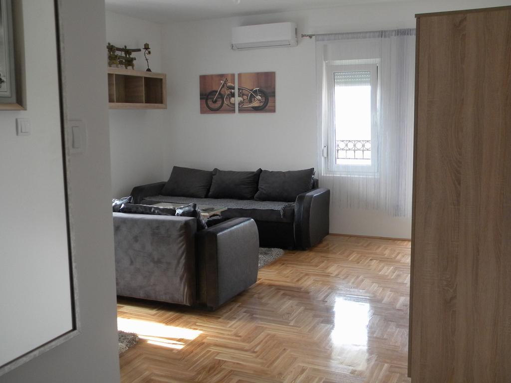 Apartment Srebrni Oblak Aranđelovac Exterior foto