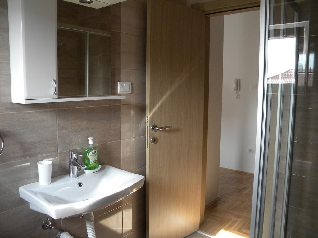 Apartment Srebrni Oblak Aranđelovac Exterior foto
